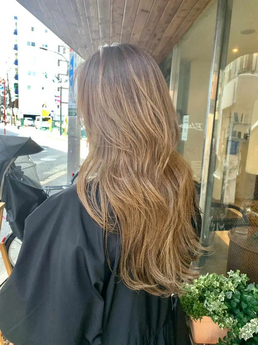 セミロング カラー ヘアカラー トリートメント 髪質改善*韓国ヘア* レイヤー*IBUKIのヘアスタイル