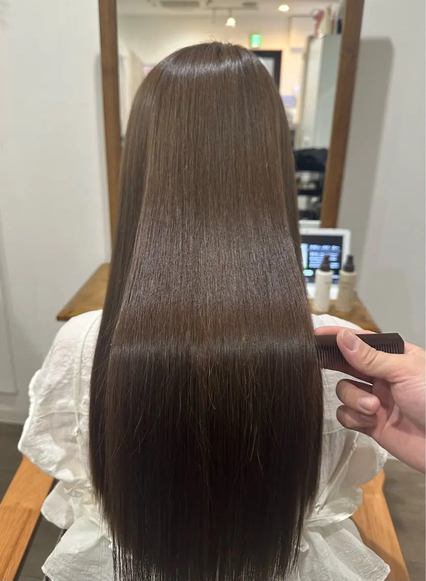 ロング 髪質改善 縮毛矯正 トリートメント 酸性ストレート 酸熱トリートメント 藤井 佑真のヘアスタイル