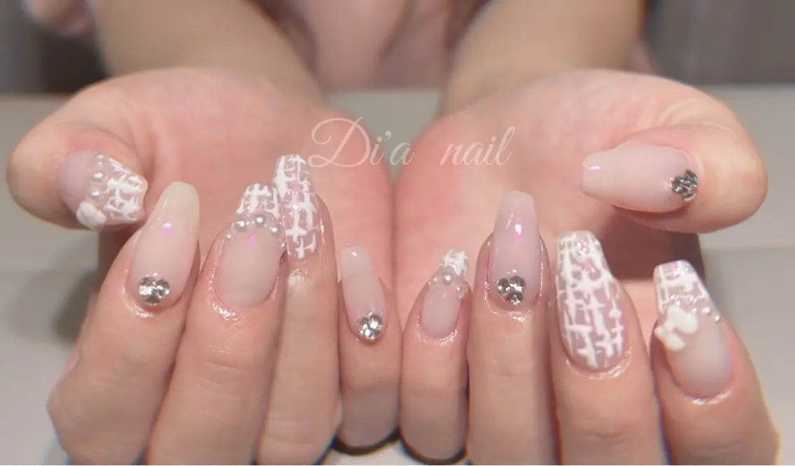 ネイル ハンドネイル di'a salonのネイルデザイン
