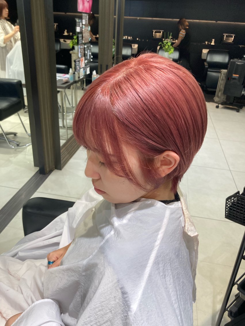 ショート 笠原未稀/カット・ ブリーチ無しカラーのヘアスタイル