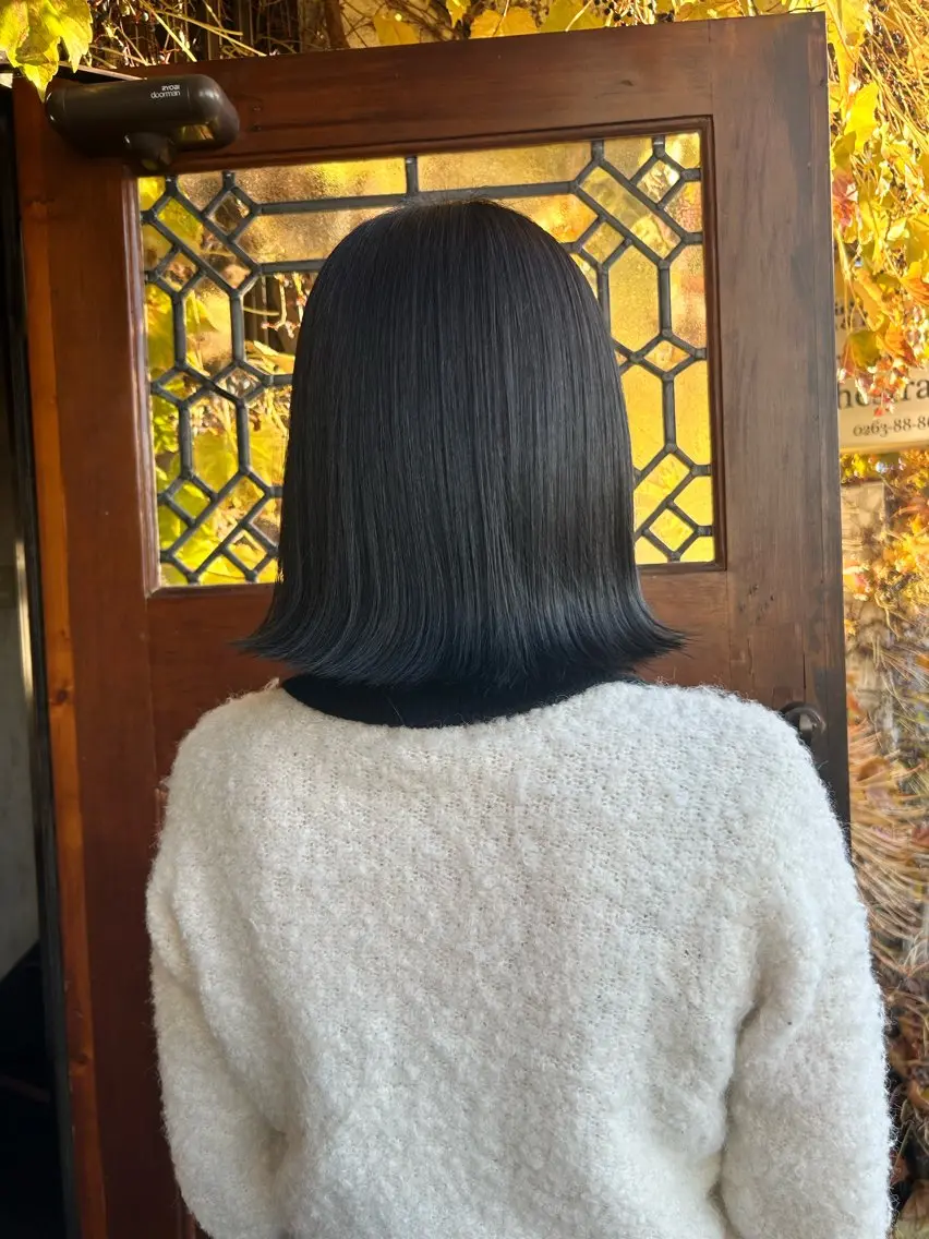 カラー ブルーカラー 透明感カラー グレージュ ヘアカラー トリートメント minami 🐣のヘアスタイル