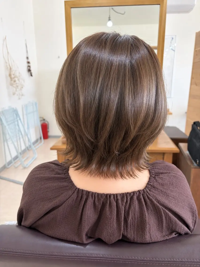 ミディアム カット ヘアカラー 河村 あいりのヘアスタイル