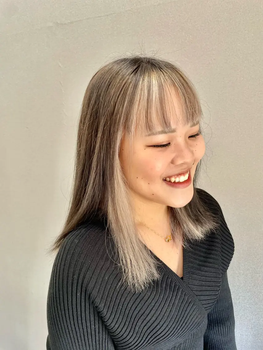 カラー ミストバング  フェイスフレーミング ヘアカラー 中嶋 玲奈のヘアスタイル