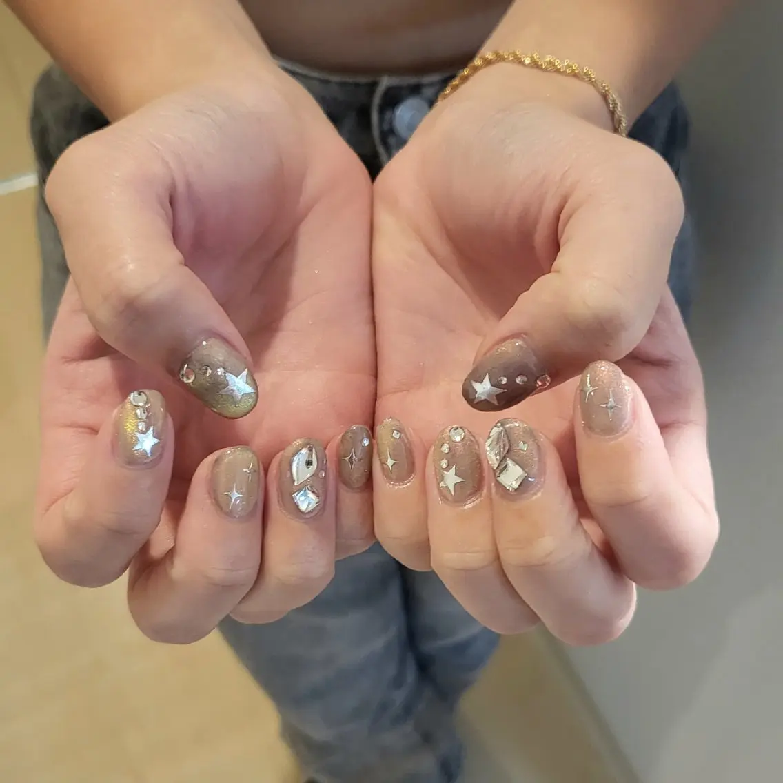 ネイル ease NAILSALONのネイルデザイン