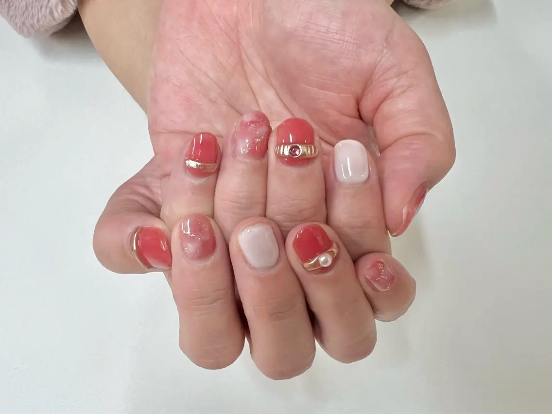 ネイル ニュアンスネイル ショートネイル ハンドネイル Sakura Hのネイルデザイン