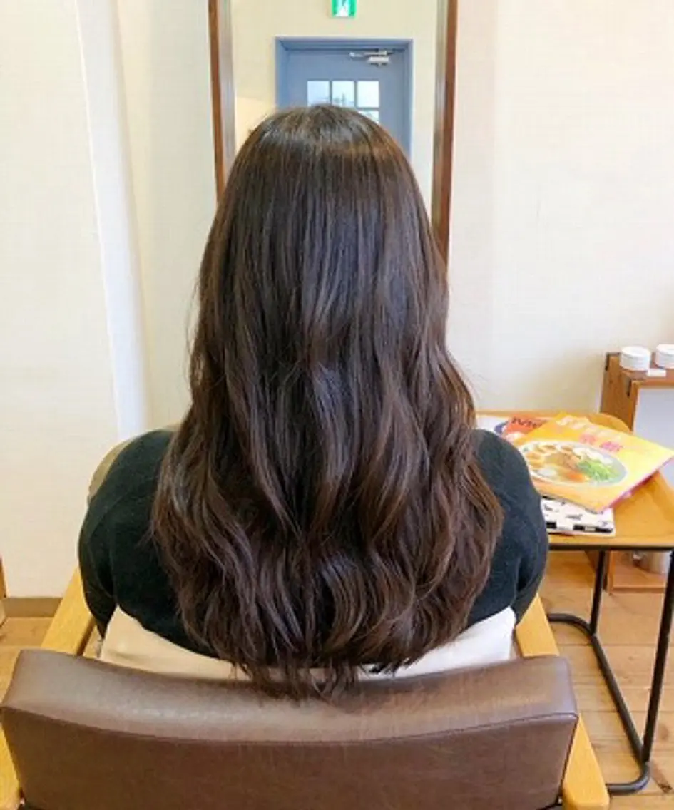 ロング トリートメント nest のヘアスタイル