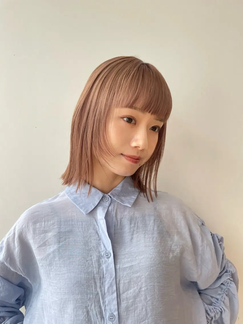 ショート カラー ベージュカラー ピンクカラー ピンクベージュ 顔まわり🥨レイヤー /透明感/水口舞奈のヘアスタイル