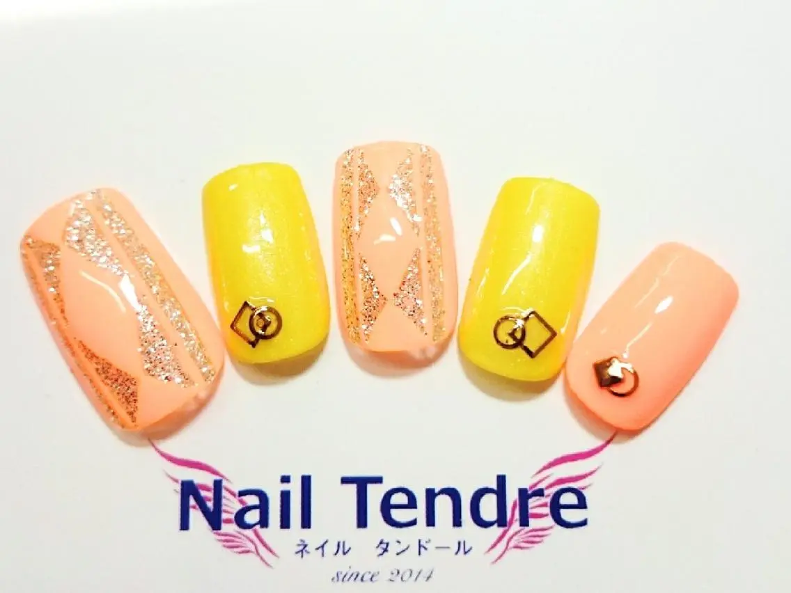 ネイル アートネイル ジェルネイル ソフトジェル ストーンネイル ハンドネイル Nail  Tendreのネイルデザイン
