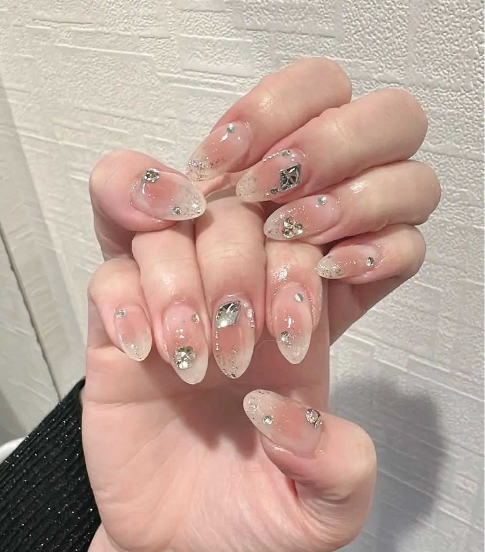 ネイル D-BEAUTY Nailsalonのネイルデザイン