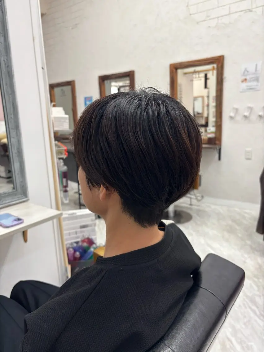 ショート ショートヘア 森元 優衣のヘアスタイル
