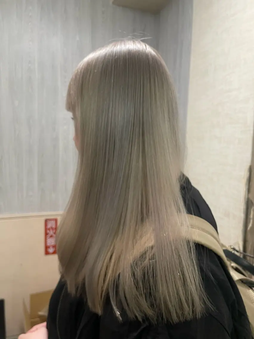💫髪質改善💫艶カラー&カット✂️&TOKIO4tr&premium高水素トリートメント付☆の写真