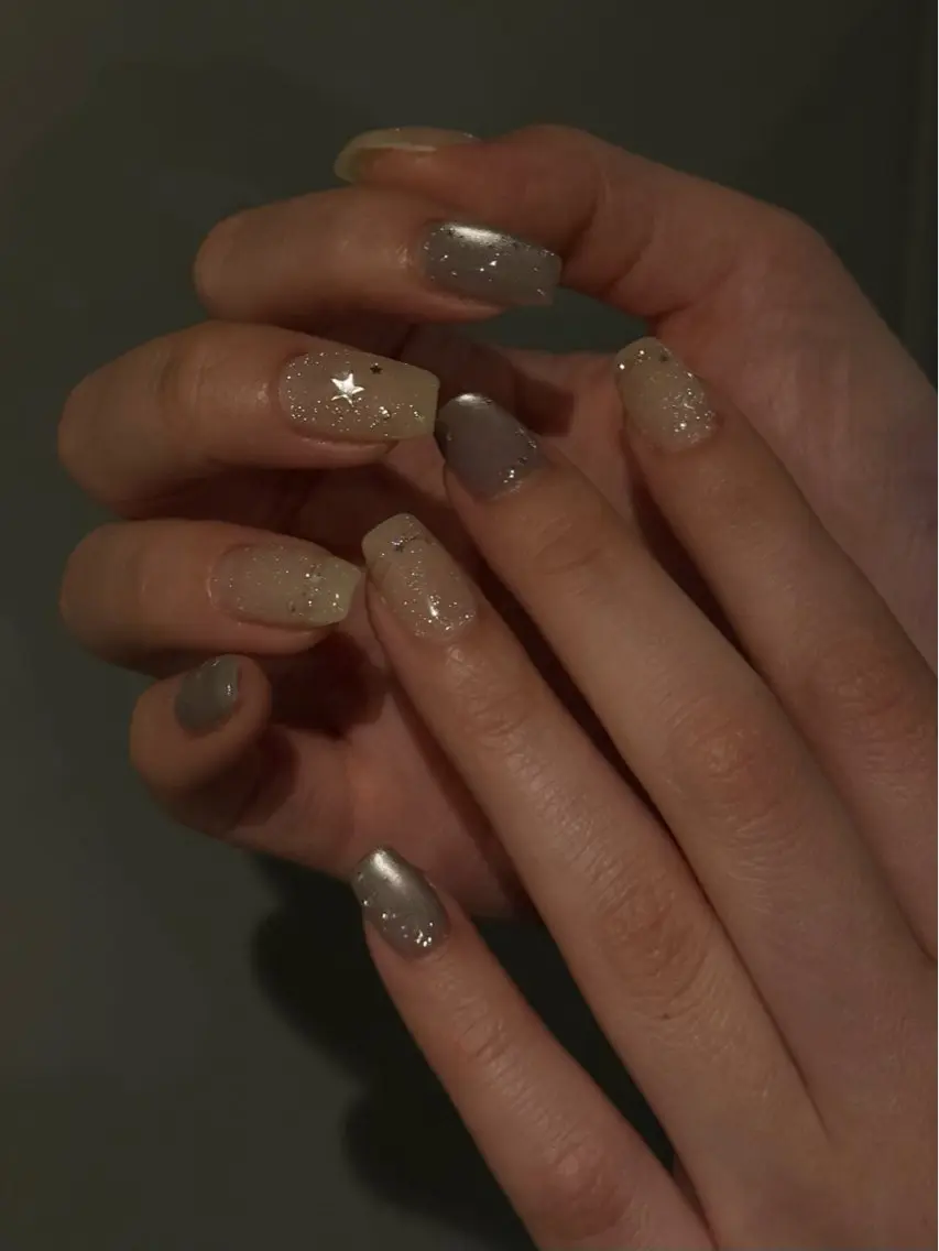 ネイル キラキラネイル Manon Yuiのネイルデザイン