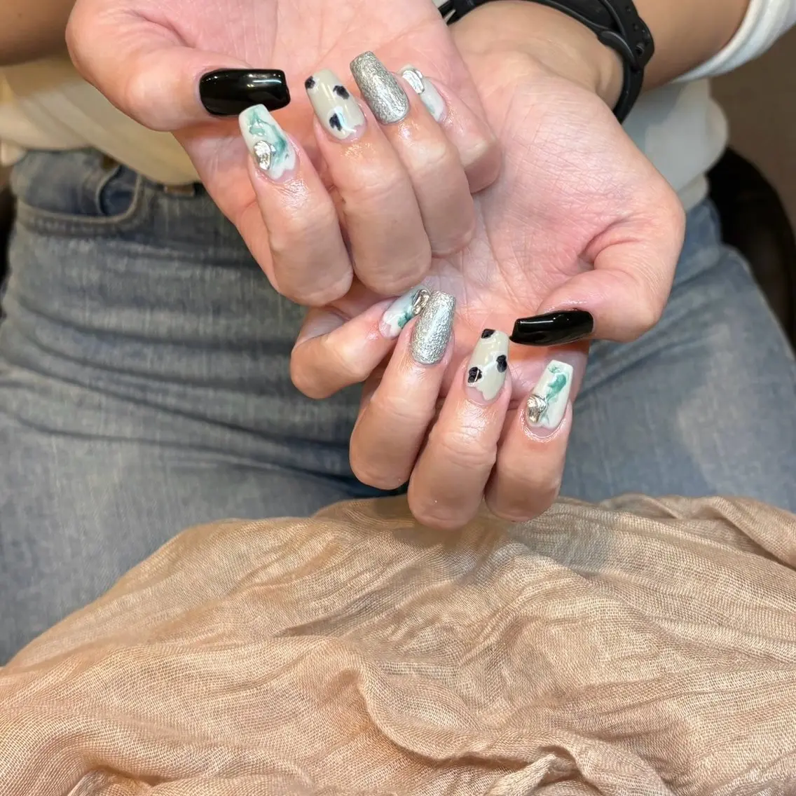 ネイル ニュアンスネイル HONOKA mare【深江橋店】のネイルデザイン