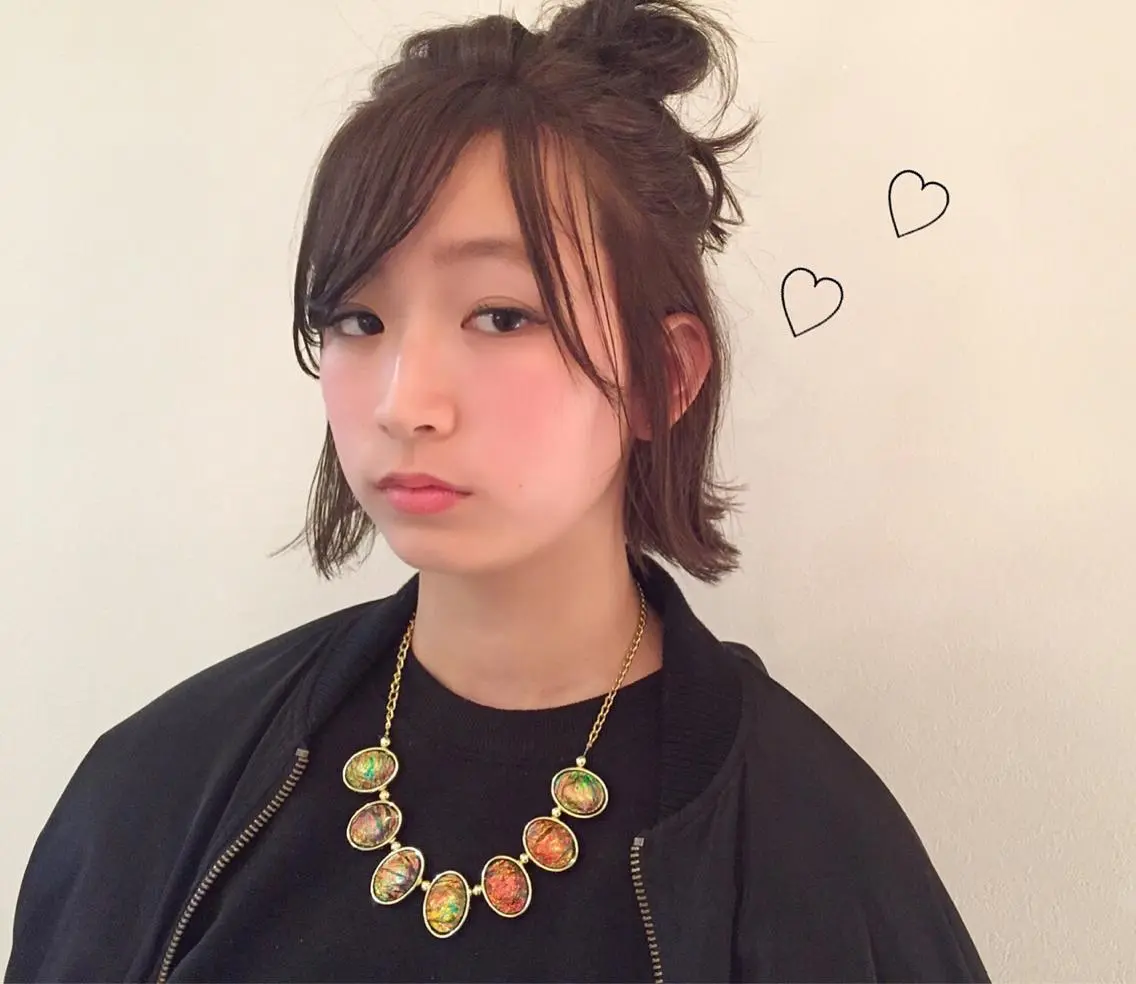 ヘアアレンジ ハーフアップ ボブ 市川 千夏のヘアスタイル