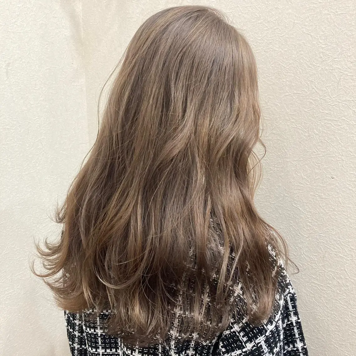 ロング カラー Asian Hair &Eyebrowのヘアスタイル