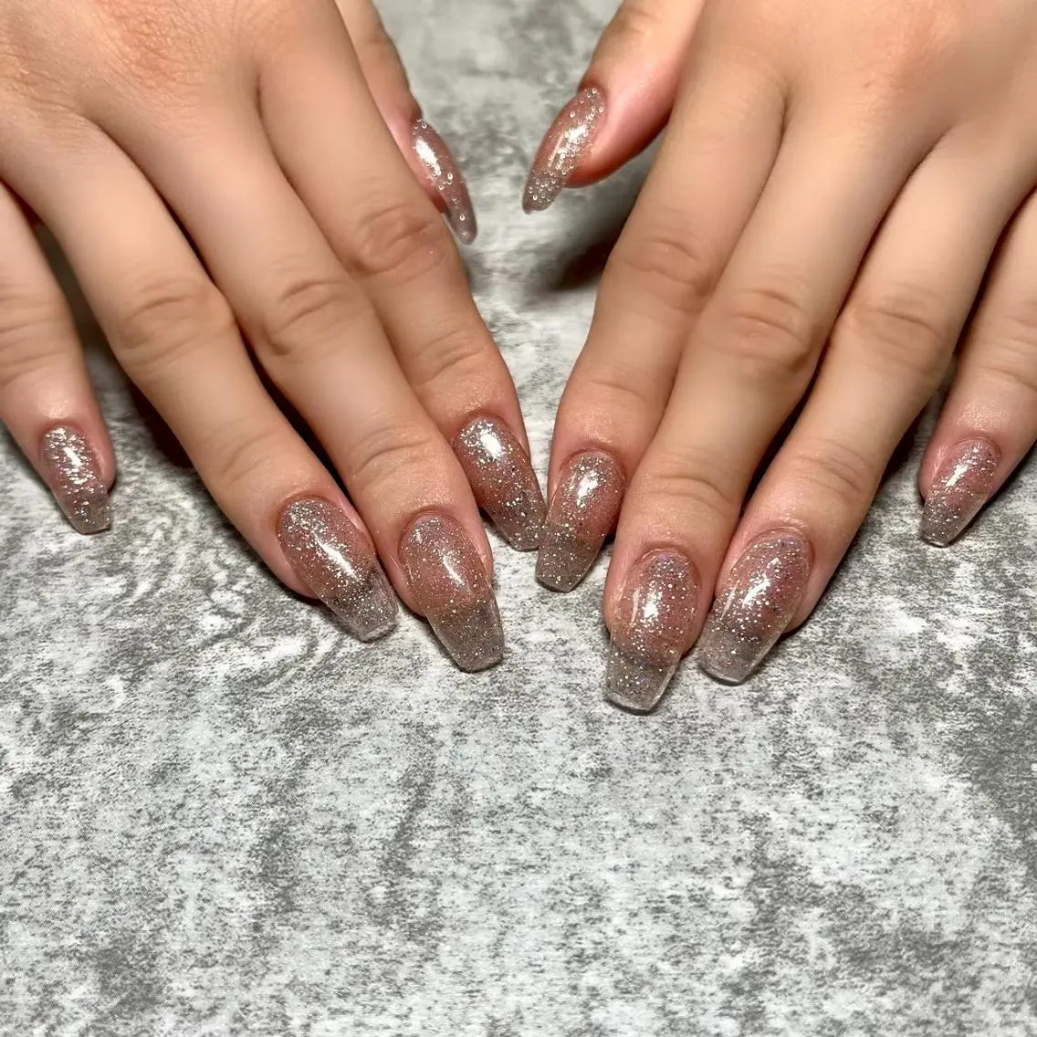 ネイル チークネイル 桜ネイル フラッシュネイル フレンチネイル ジェルネイル パラジェルフィルイン マグネットISHIIのネイルデザイン