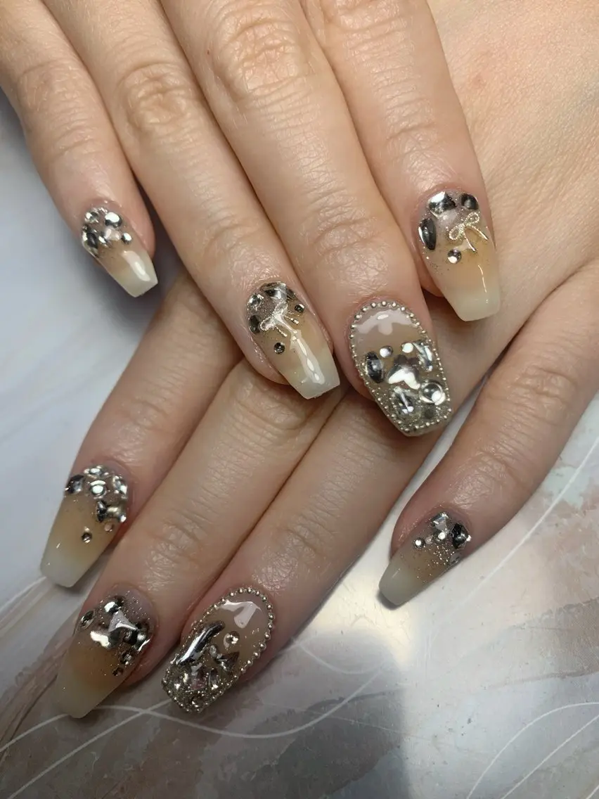 ネイル akina nailsのネイルデザイン