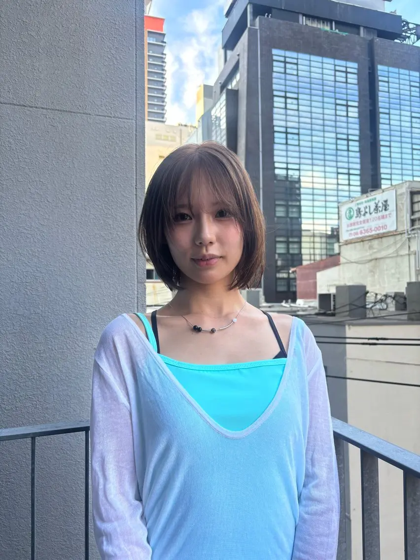 ショート ヘアカラー トリートメント 梅田／透明感カラー ／ベージュカラーのヘアスタイル