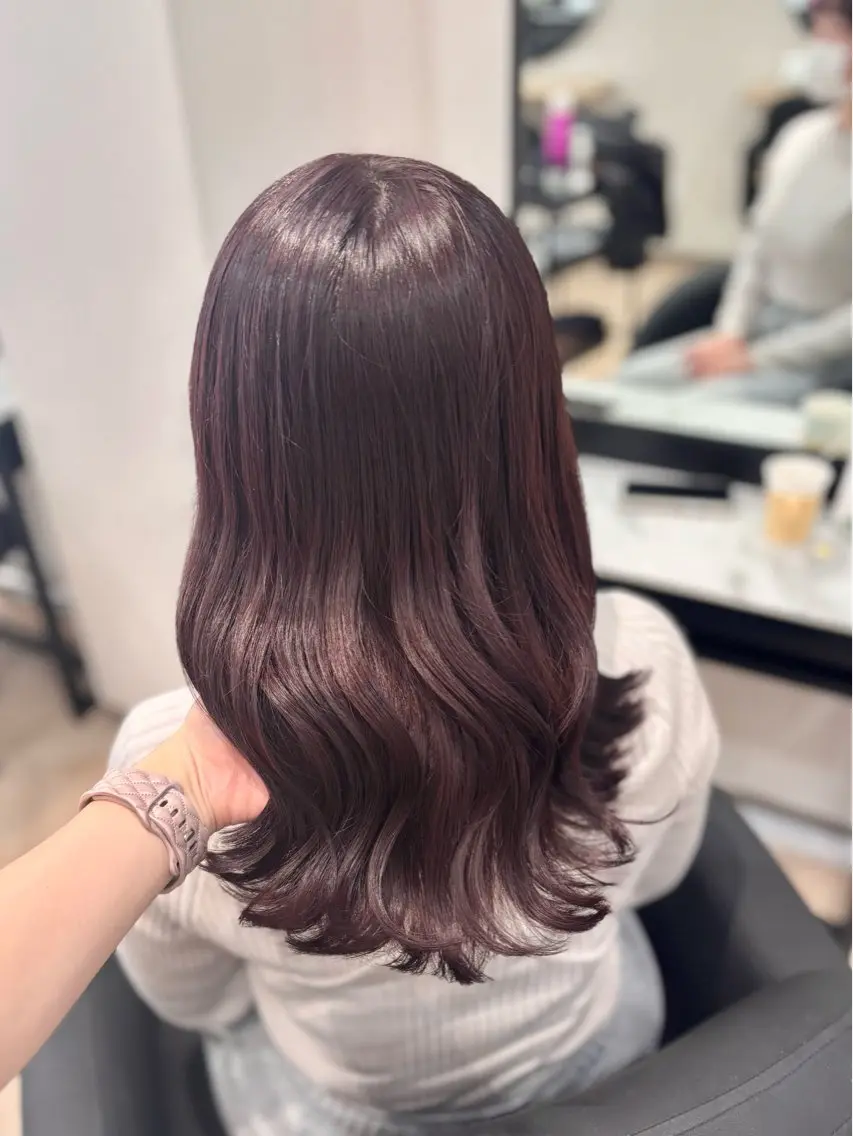 ロング カラー ブリーチ ラベンダーカラー ブリーチなしカラー ピンクカラー ピンクラベンダー カット ヘアカラー トリートメント 𝒎𝒐𝒆🩰 名駅/ヘアメ/暖色♡のヘアスタイル