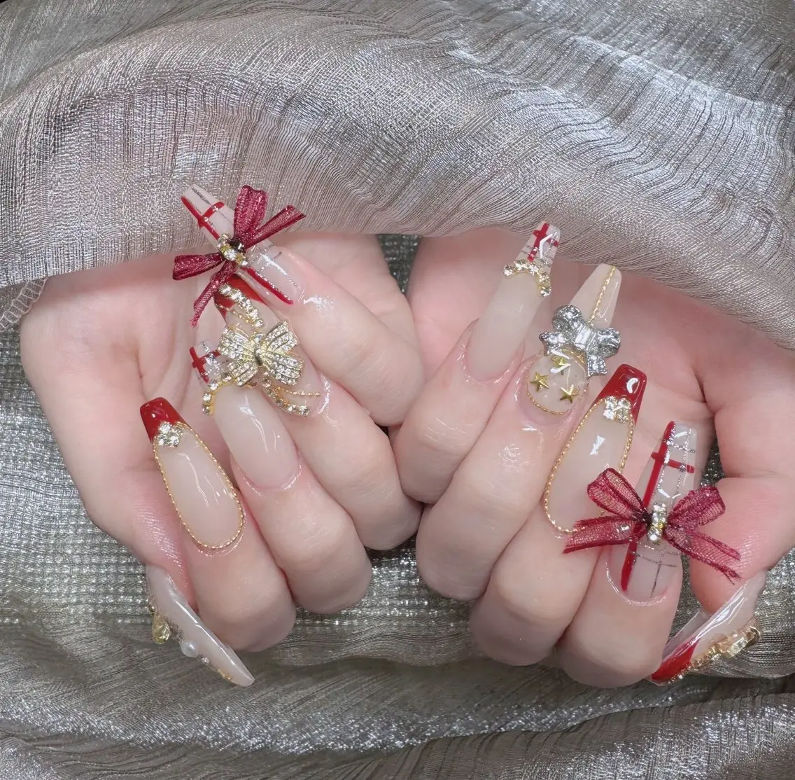ネイル フレンチネイル ジェルネイル ガラスフレンチ ハロウィン ハート ハンドネイル H.baby Nail Salonのネイルデザイン