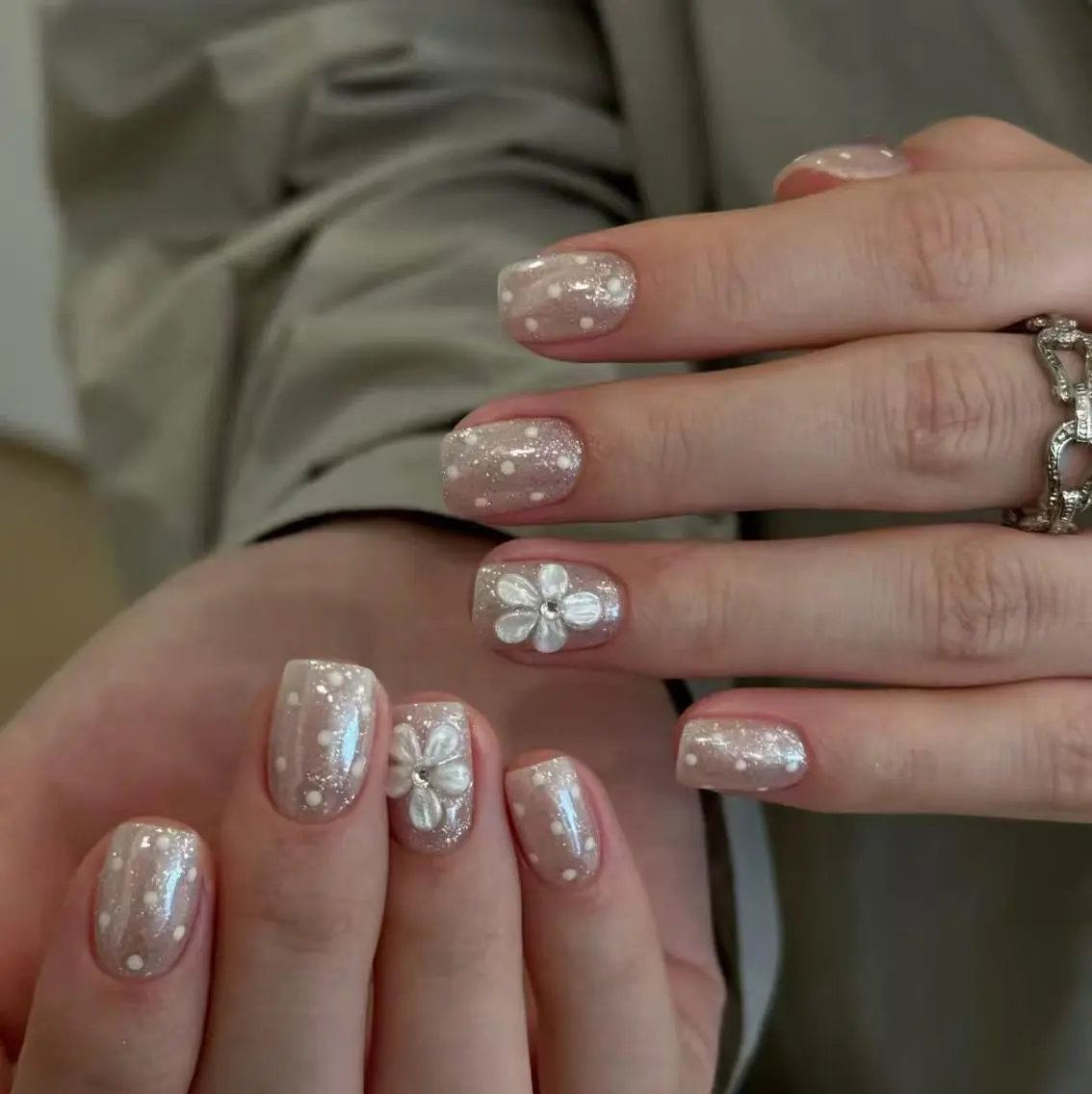ネイル nail&eye OMI 北千住のマツエク・マツパデザイン
