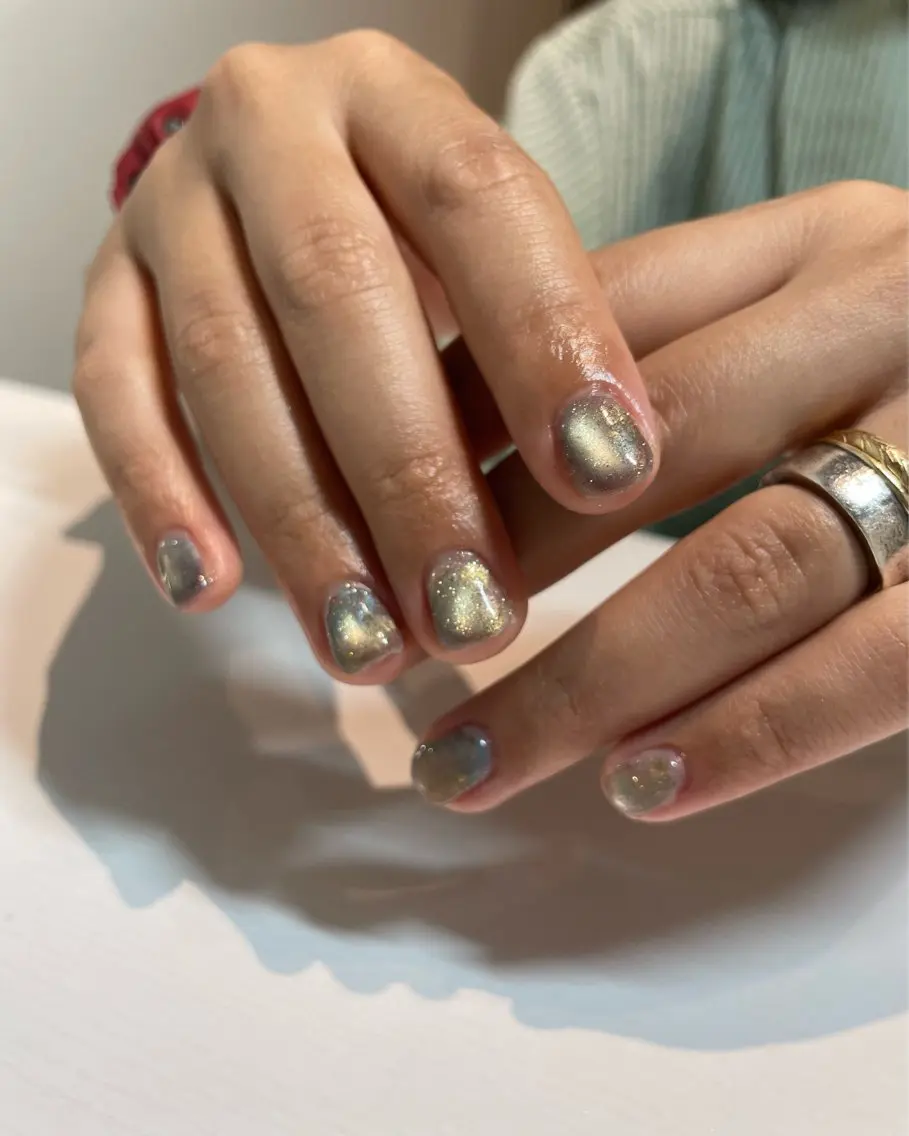 ネイル MizuKi🫧 /銀座ネイル🌿のネイルデザイン