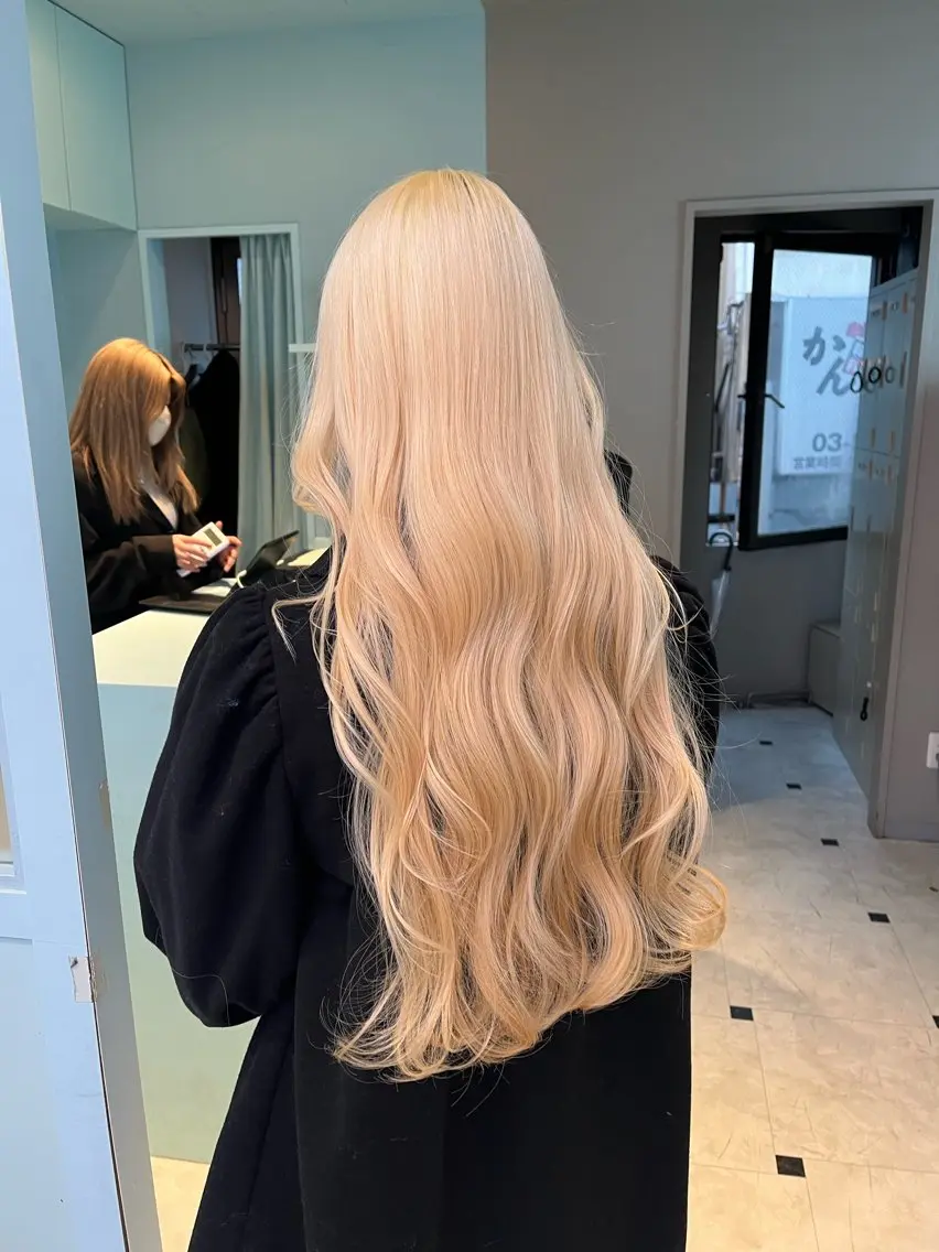 ロング カラー ヘアカラー トリートメント ブリーチカラー 🩵MIZUKIのヘアスタイル