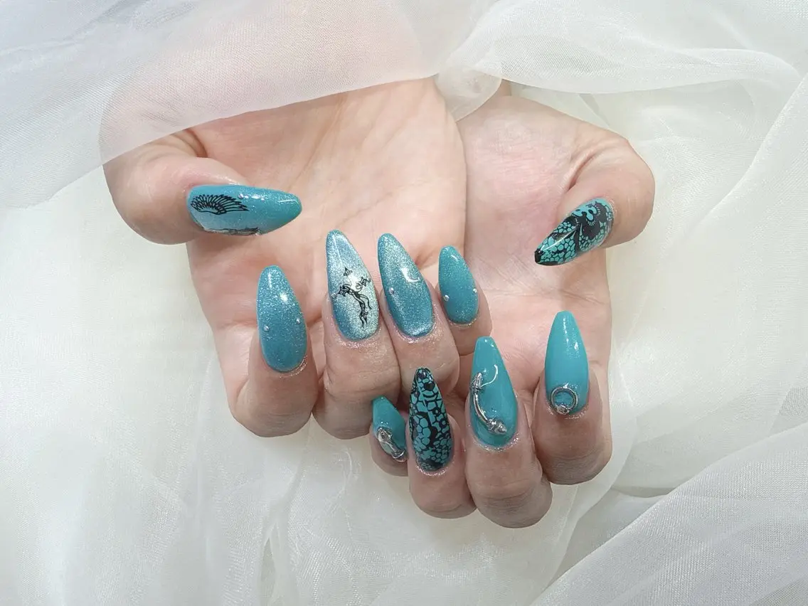 ネイル NailSalon✨ Écrinエクランのネイルデザイン