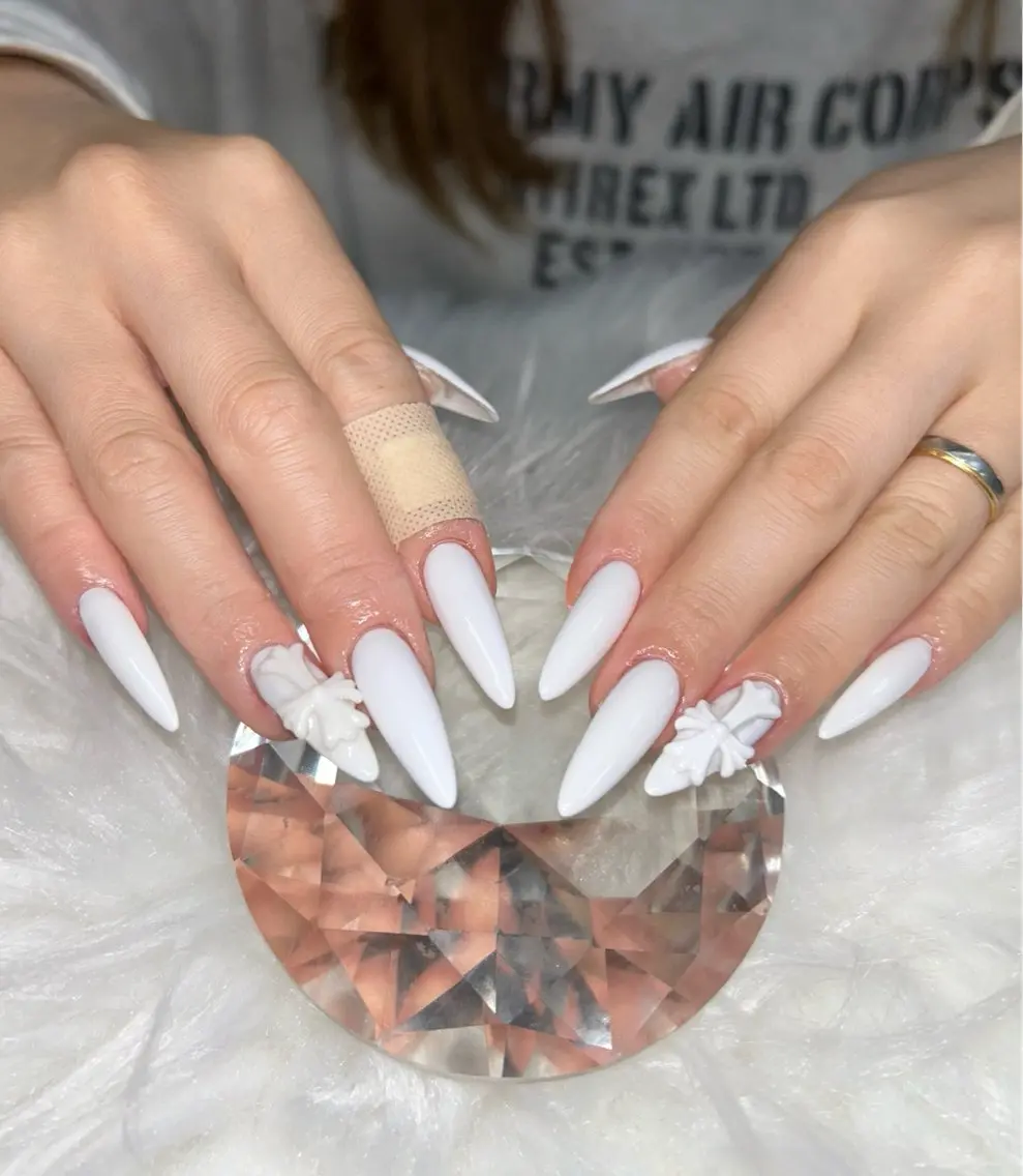 ネイル アートネイル オーロラネイル チークネイル 長さ出し フットネイル ハンドネイル Chan nailsのネイルデザイン