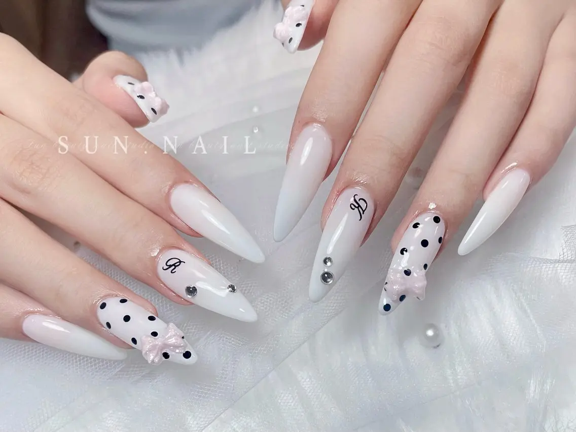 ネイル ハンドネイル ハンドケア SUN nail上本町のネイルデザイン