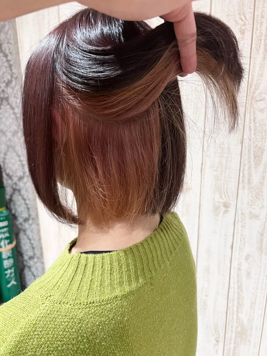カラー ブリーチ インナーカラー 加藤 大和のヘアスタイル