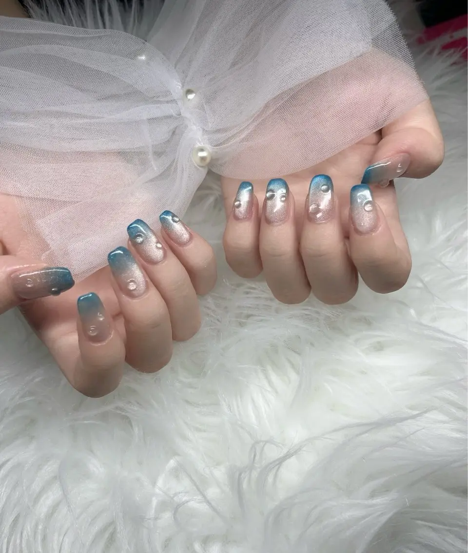 ネイル ハンドネイル YOLO NAILのネイルデザイン
