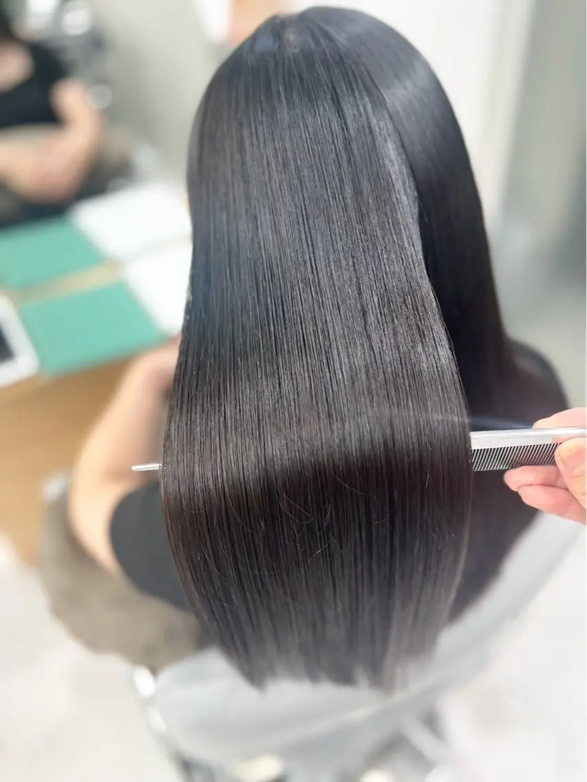 ロング 誰もが憧れる美髪へ✨ 高橋　璃来🧞‍♂️のヘアスタイル