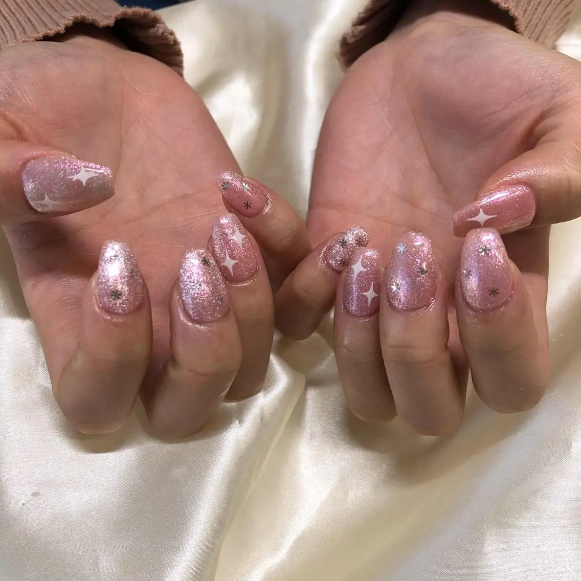 ネイル ハンドネイル ViViA momokaのネイルデザイン