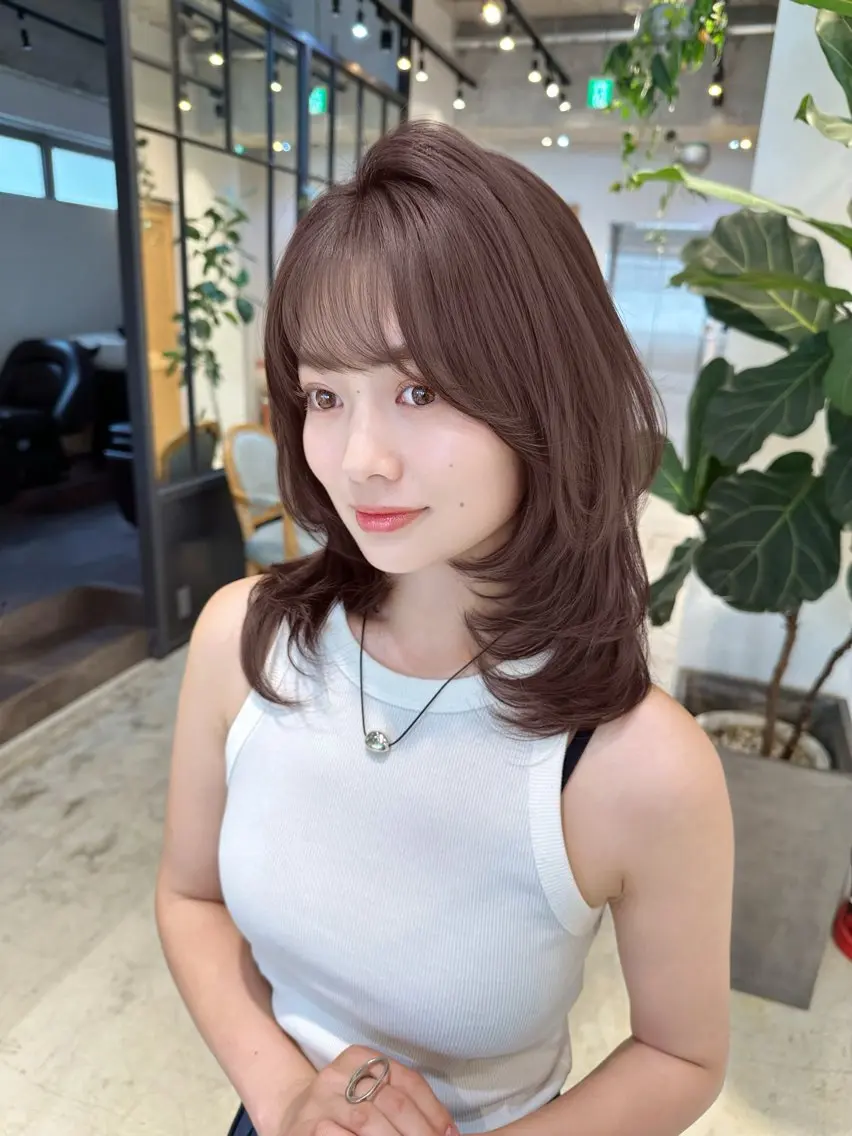 扱いやすい小顔カット☺️レイヤースタイルや韓国風などなんでもOKです✨✨（3stepトリートメント付）の写真