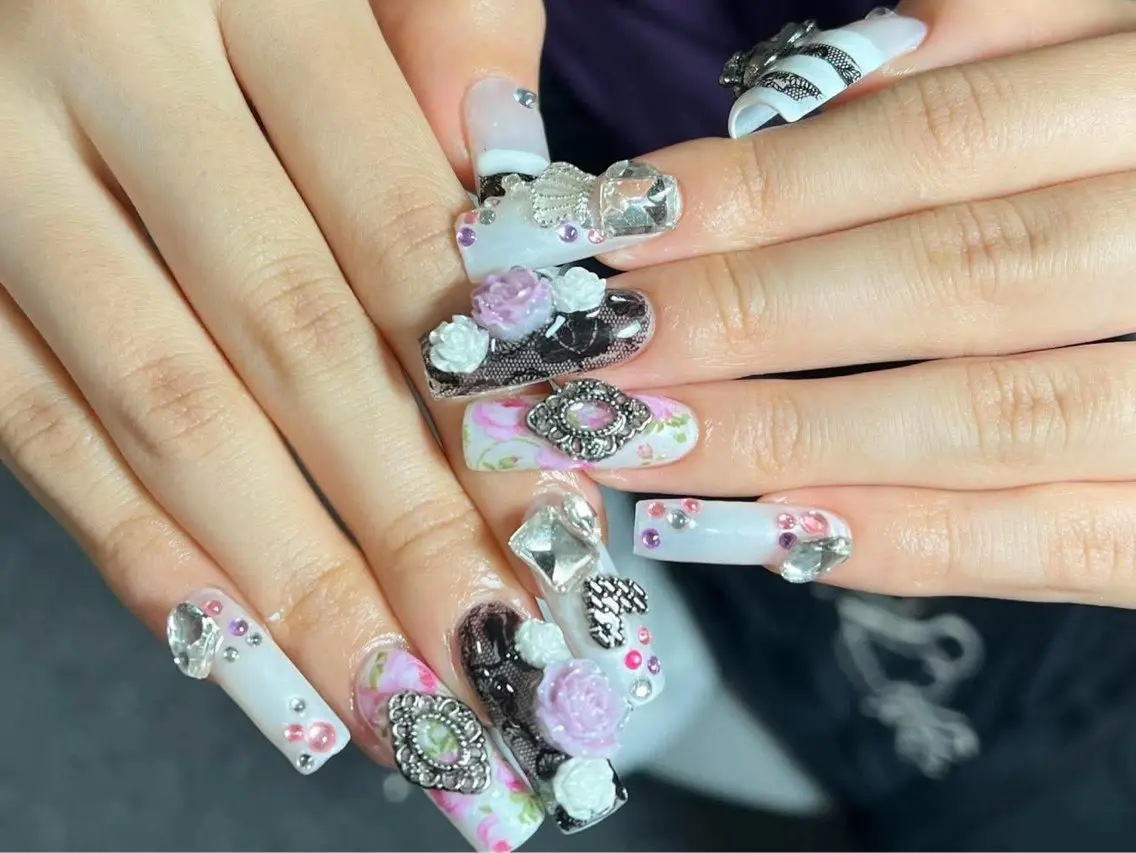 ネイル アニマル柄 べっ甲ネイル ボルドー ブラウン ジェルネイル ハンドネイル Belle Nail Salonのネイルデザイン