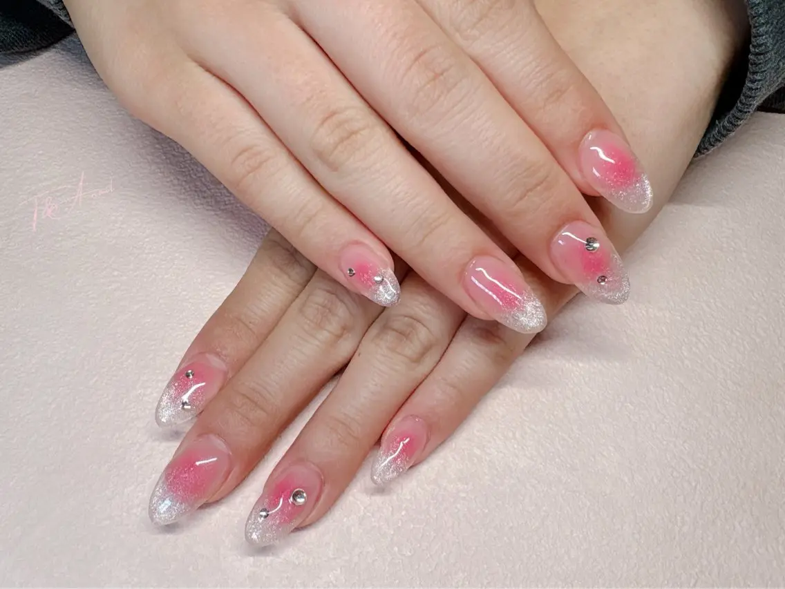 ネイル チークネイル ジェルネイル キラキラネイル マグネットネイル スカルプネイル T&A nailのネイルデザイン
