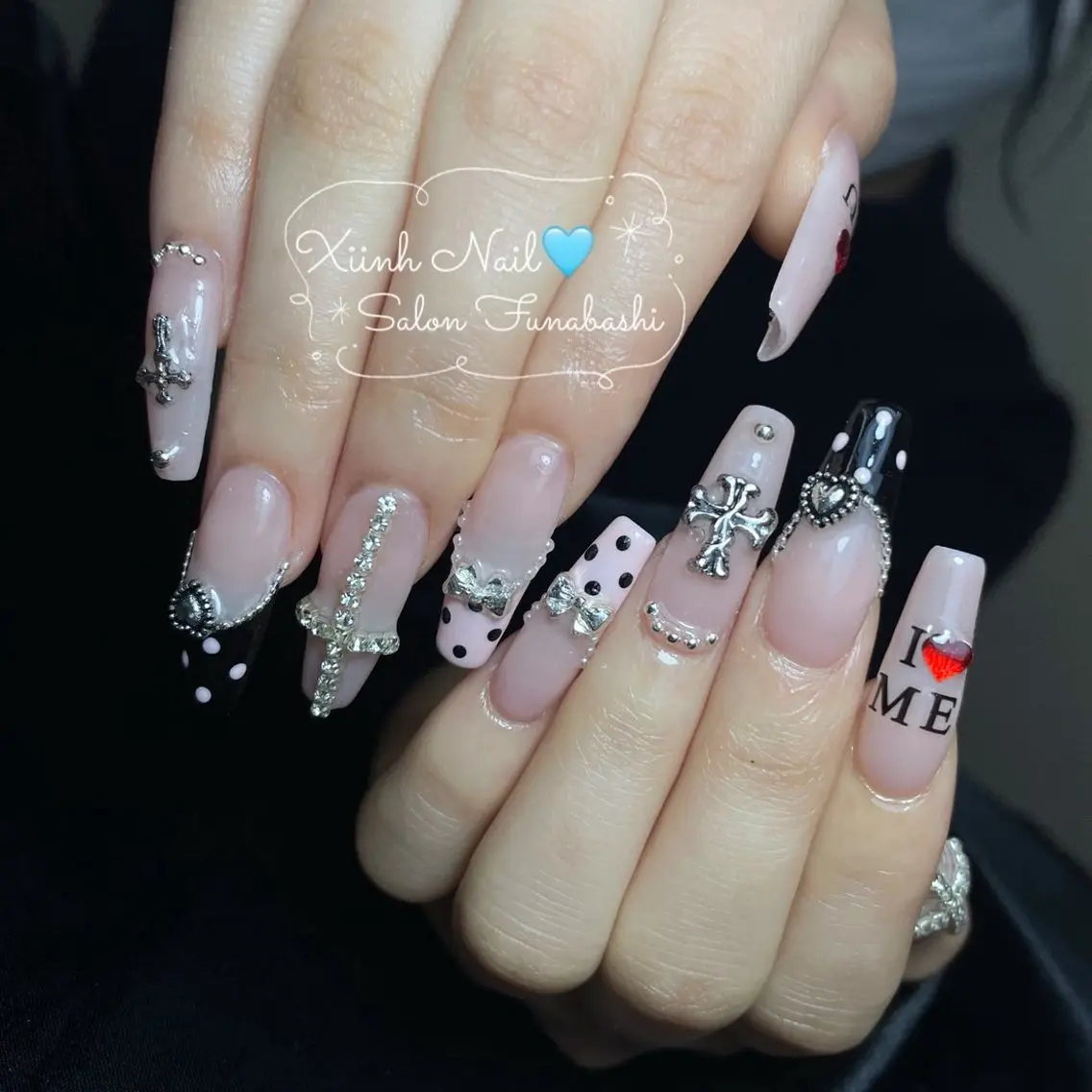 ネイル チークネイル 桜ネイル 長さ出し フットネイル ジェルネイル ハンドネイル XIINH NAIL SALONのネイルデザイン