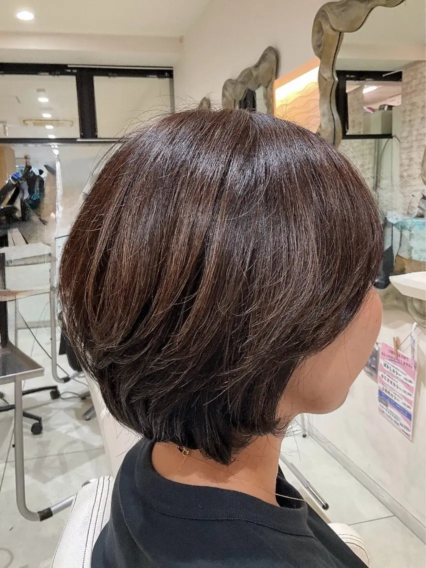 ショート 中林 由佳のヘアスタイル