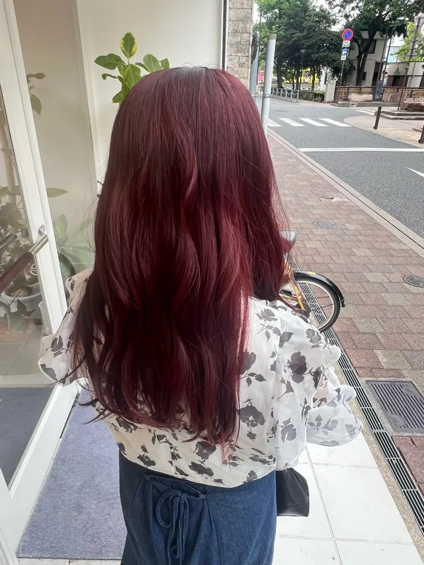 ロング カラー ダブルカラー ピンクカラー レッドカラー 髪質改善ミルクティー SATSUKI🌼.のヘアスタイル