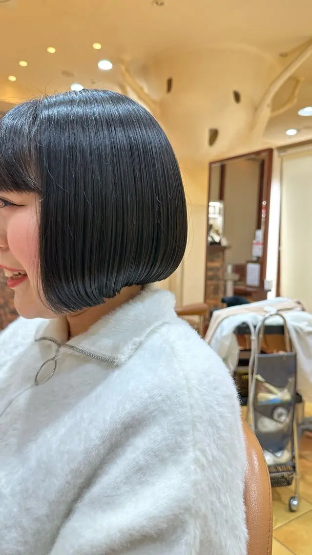 ミディアム ボブ/ゆるふわ ボブパーマ/とういのヘアスタイル
