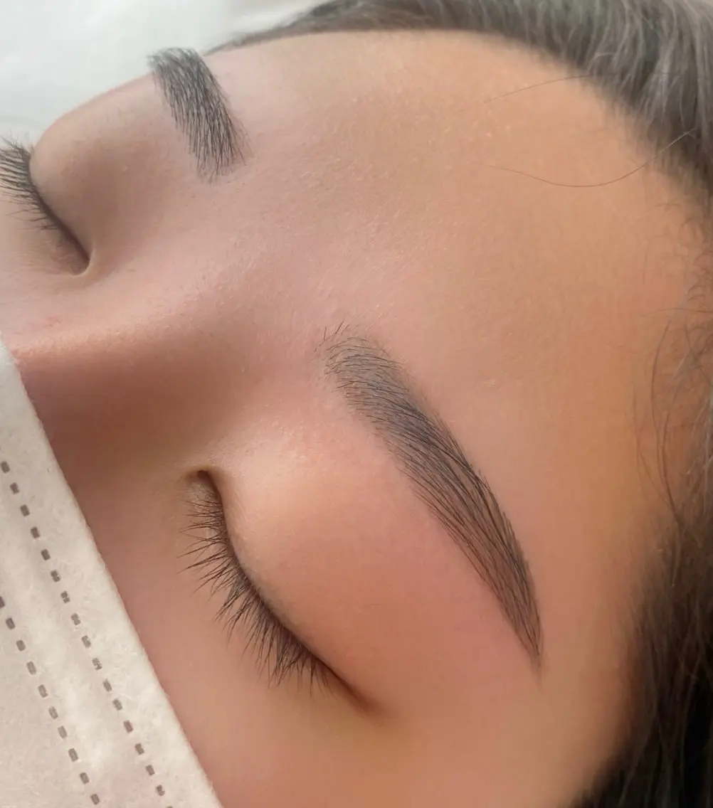 🩷【ご新規様限定】美眉スタイリング(wax仕上げ)の写真