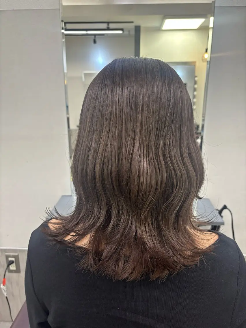 セミロング カット ヘアカラー トリートメント ブリーチなしWカラー ヘアセット菜希のヘアスタイル