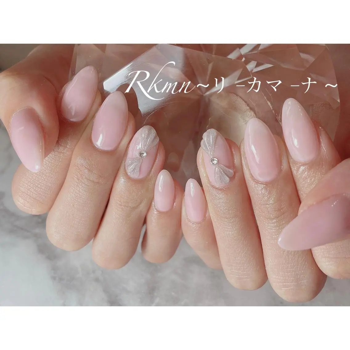 ネイル アートネイル ピンク ぷっくりネイル リボン 春ネイル ハンドネイル フットネイル ハンドケア Rkmn ~リ-カマ-ナ~のネイルデザイン