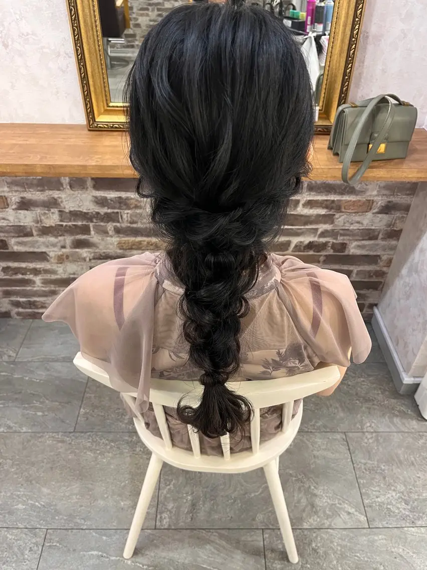 ヘアアレンジ 鈴木 芽香のマツエク・マツパデザイン