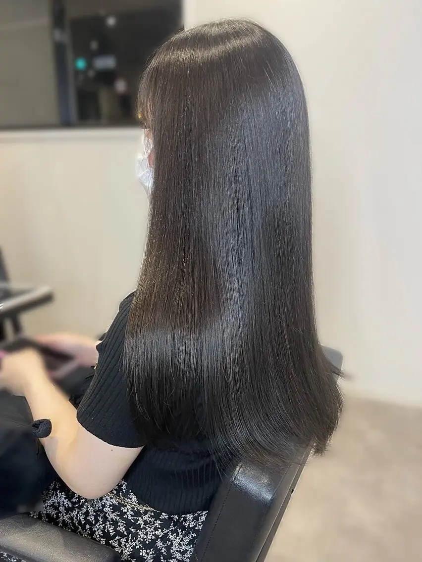 ロング カット 縮毛矯正 トリートメント 艶カラー/縮毛矯正／ 鴨川育弥のヘアスタイル