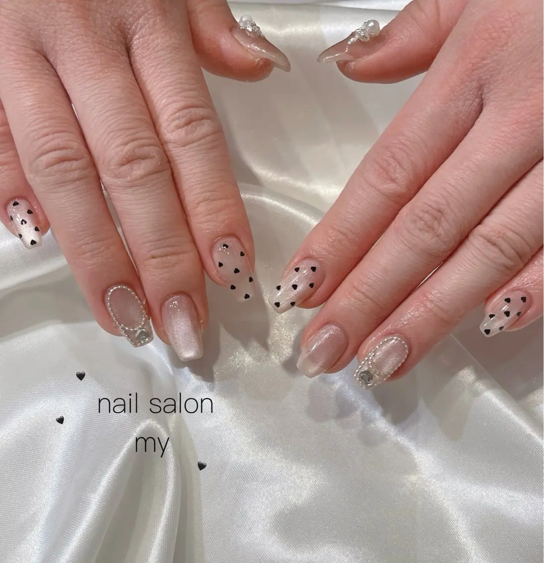 ネイル アートネイル ジェルネイル 韓国ネイル マグネットネイル ニュアンスネイル ハンドネイル NailSalon MYのネイルデザイン