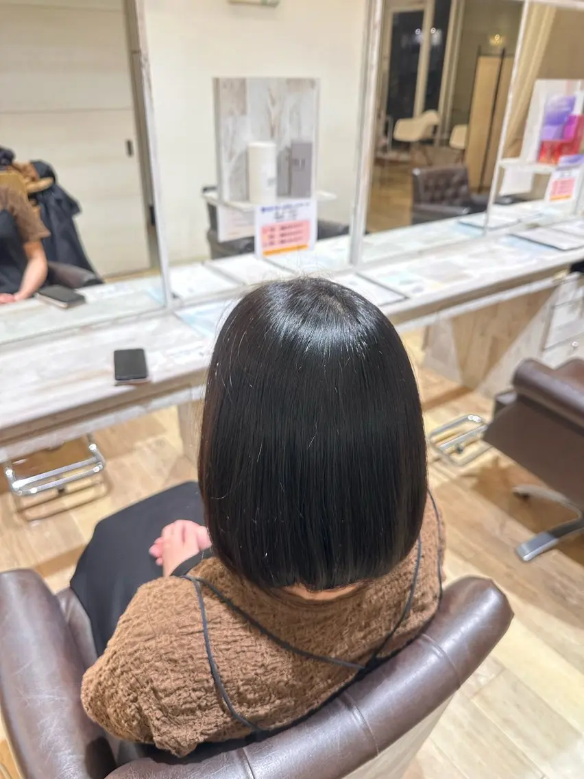 カラー ヘアカラー 加藤 真子のヘアスタイル