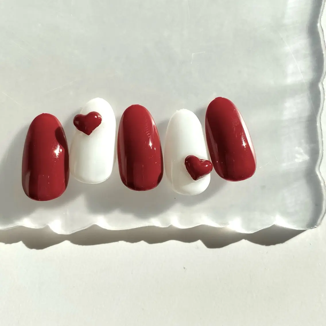 ネイル ハート バレンタイン Aoi💅🏻 表参道のネイルデザイン