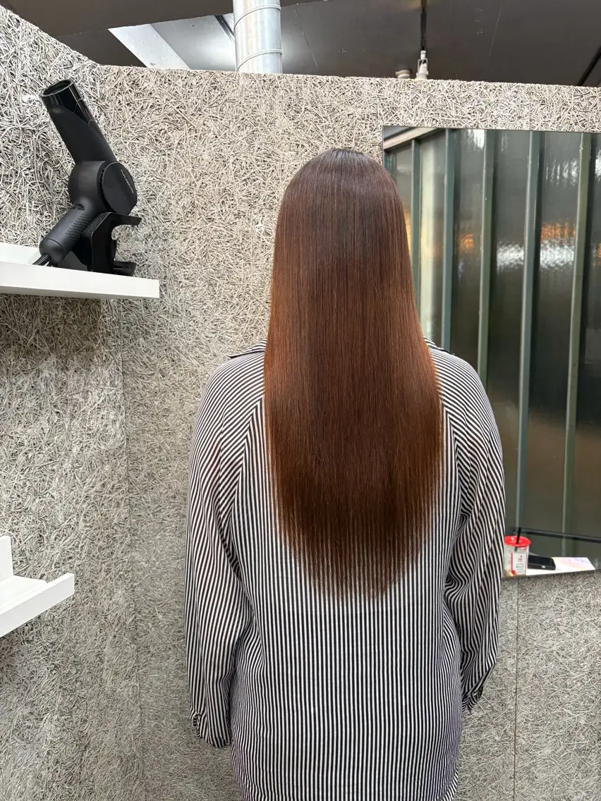 ロング 縮毛矯正 🫧saku🫧 /髪質改善のヘアスタイル
